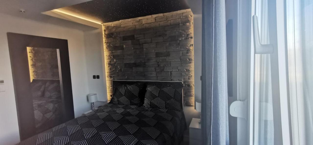 Legacy Marine2 - Zadar, Luxury Suites Exterior foto
